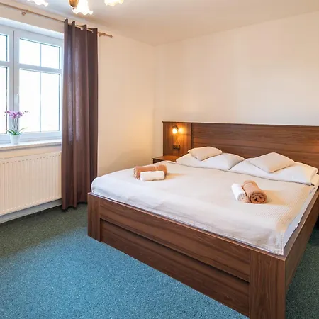 Valašský A Pivní Lázně Ogar 3*