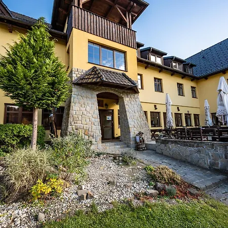 Hotell Valassky A Pivni Lazne Ogar 3*