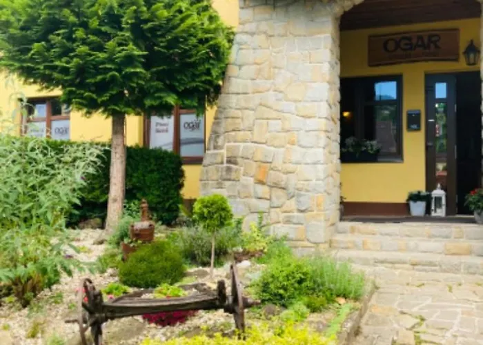 Hotel Valassky A Pivni Lazne Ogar Luhačovice