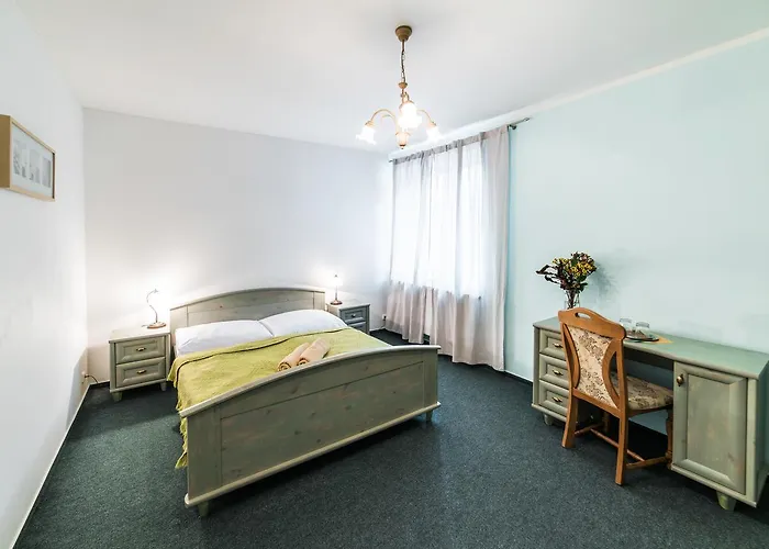 Valassky A Pivni Lazne Ogar 3*